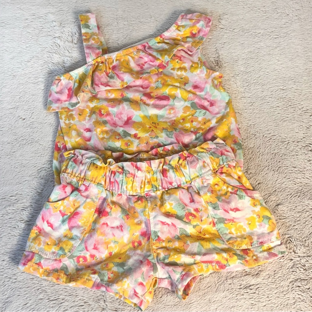 OshKosh B'gosh Yellow and Pink Floral Short Set